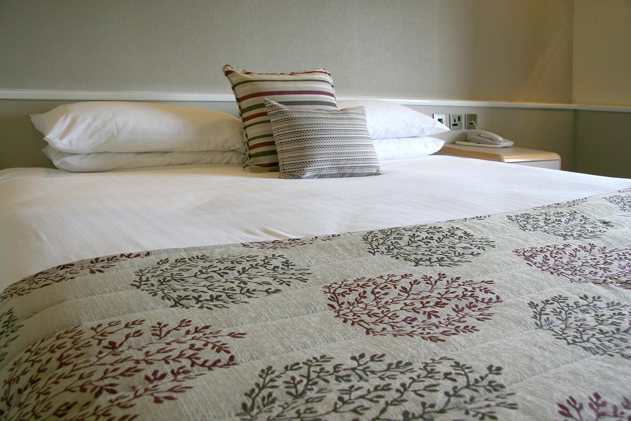 Damon'S Hotel ลินคอล์น ภายนอก รูปภาพ